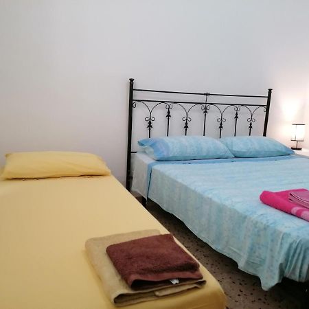 Cortile Della Neve Apartment Трапани Екстериор снимка