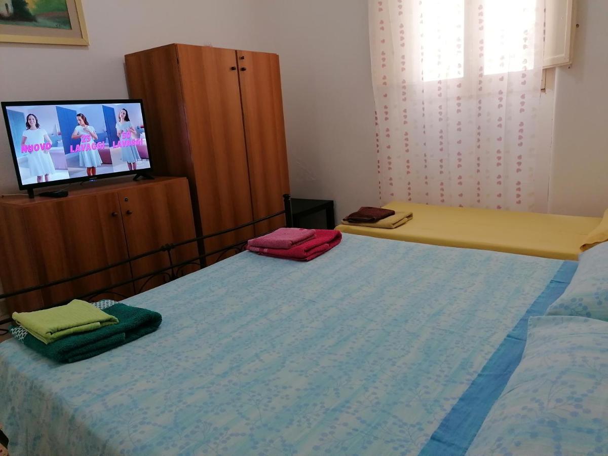 Cortile Della Neve Apartment Трапани Екстериор снимка