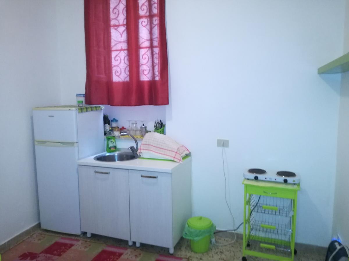 Cortile Della Neve Apartment Трапани Екстериор снимка