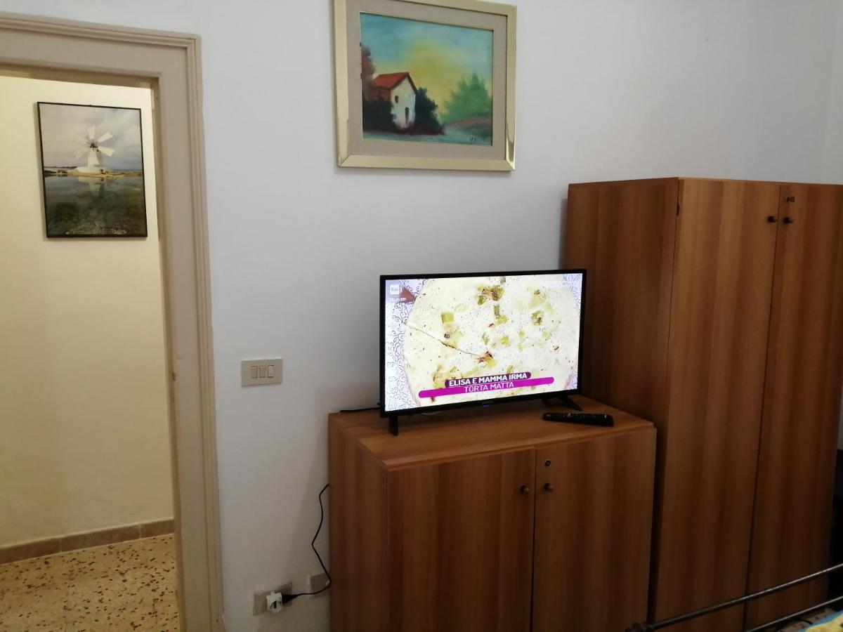Cortile Della Neve Apartment Трапани Екстериор снимка